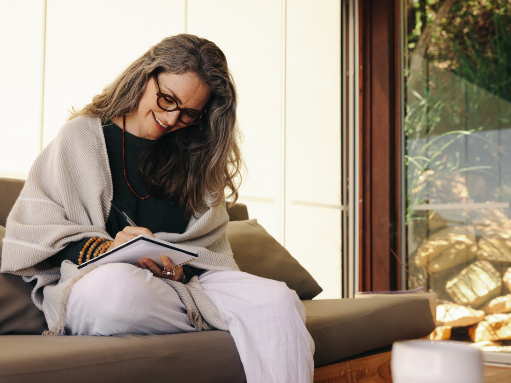 יומן CBT להורדה לניהול עומס וסטרס